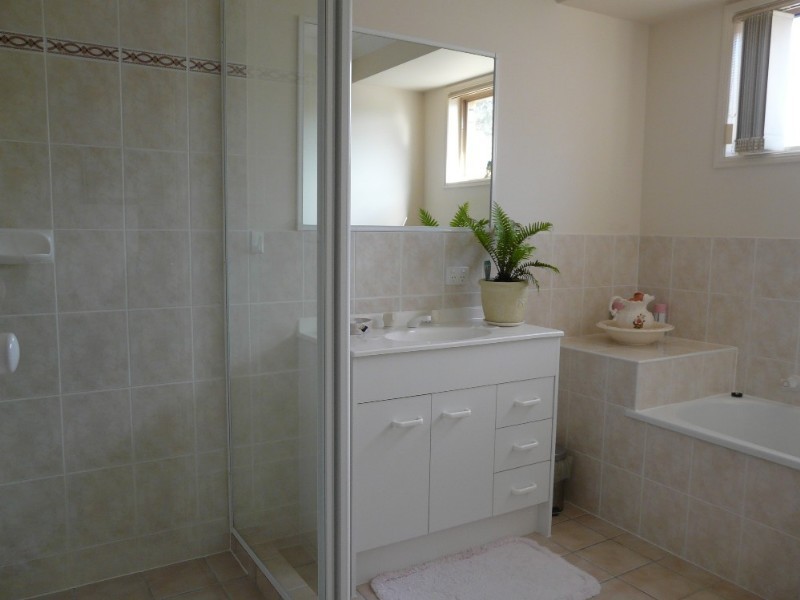 Camira QLD 4300