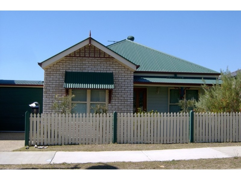 8 Chateau Street, Springfield Lakes QLD 4300