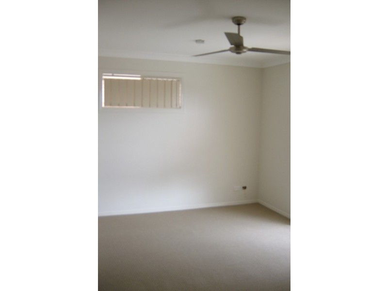 14 Riverside Crescent, Springfield Lakes QLD 4300