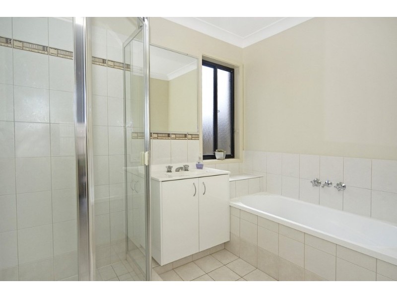 24 Bounty Street, Springfield Lakes QLD 4300