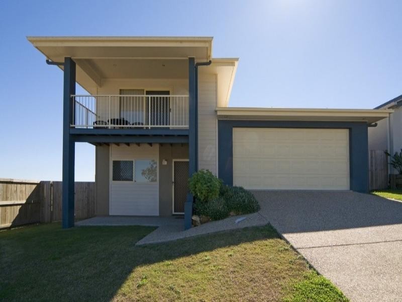 61 Highlands Terrace, Springfield Lakes QLD 4300