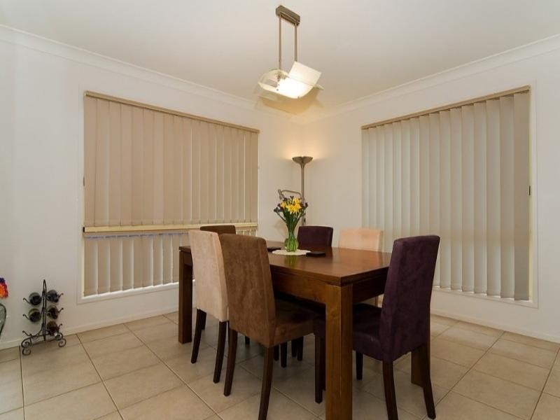 61 Highlands Terrace, Springfield Lakes QLD 4300