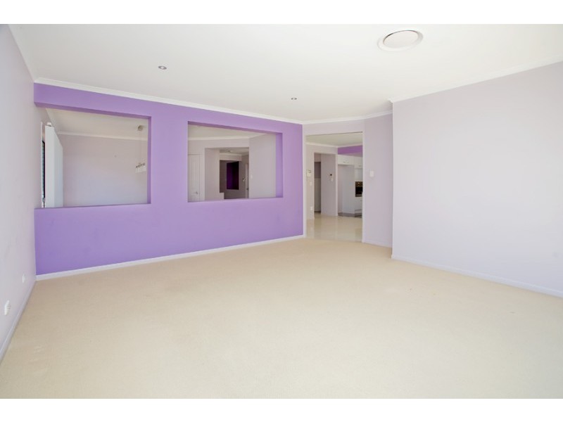 1 Clarence Avenue, Springfield QLD 4300