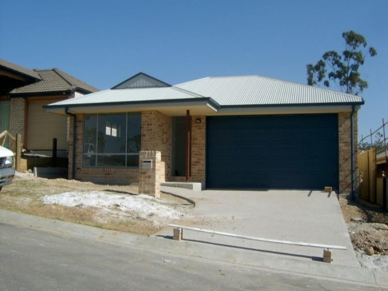 17 Grampian Street, Springfield Lakes QLD 4300