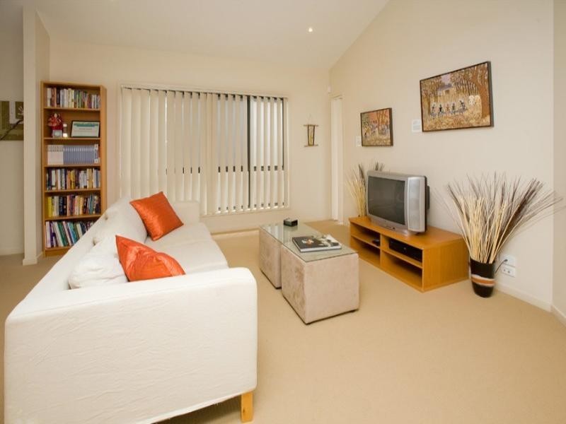 14 Treetops Avenue, Springfield Lakes QLD 4300