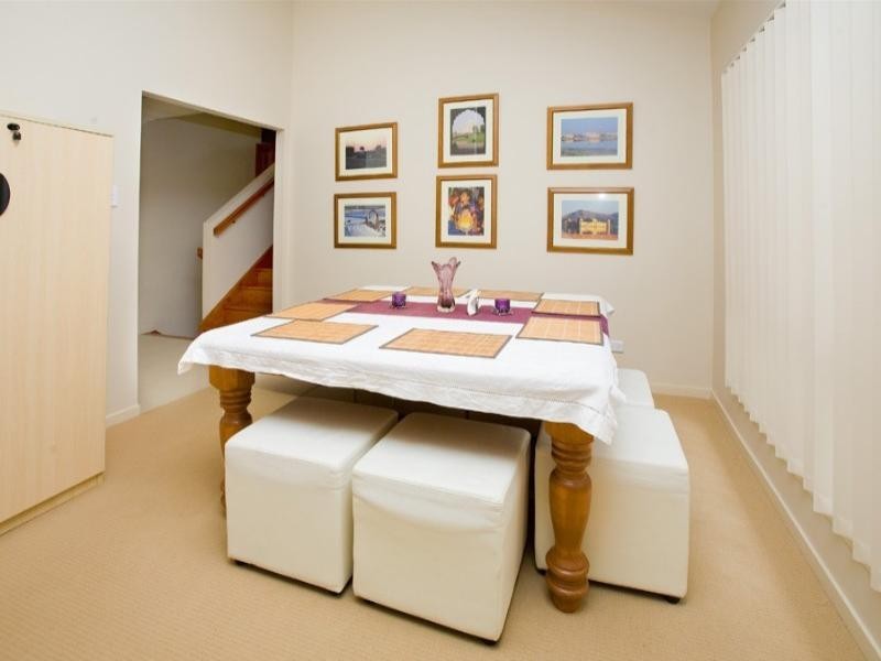 14 Treetops Avenue, Springfield Lakes QLD 4300