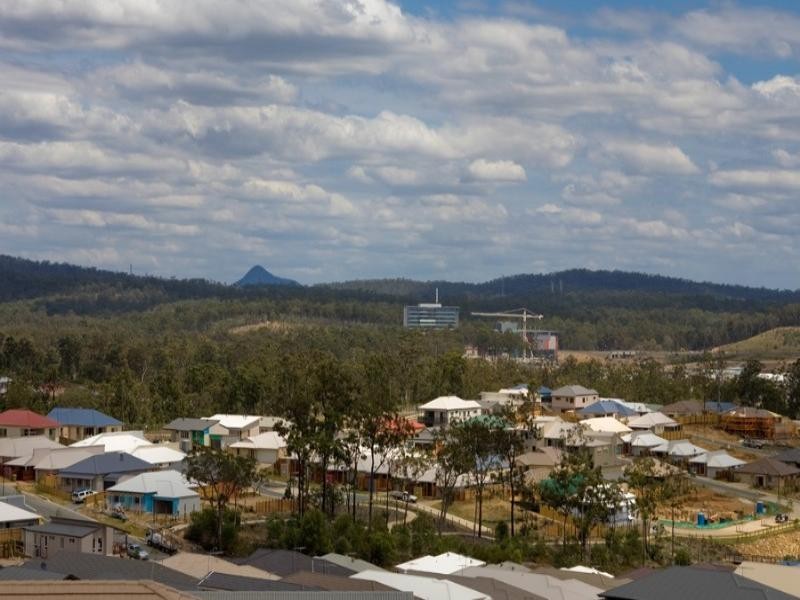 14 Treetops Avenue, Springfield Lakes QLD 4300