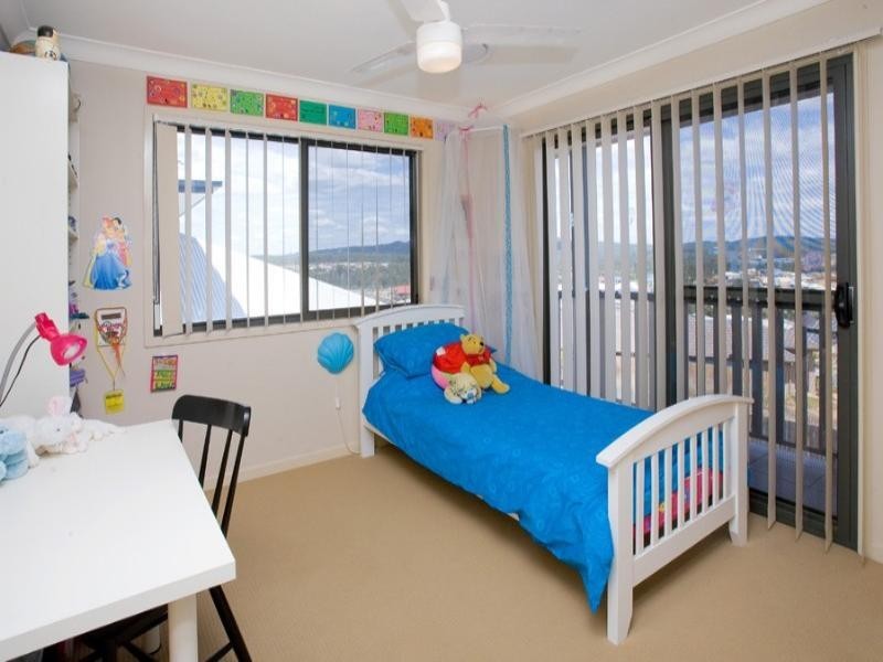 14 Treetops Avenue, Springfield Lakes QLD 4300