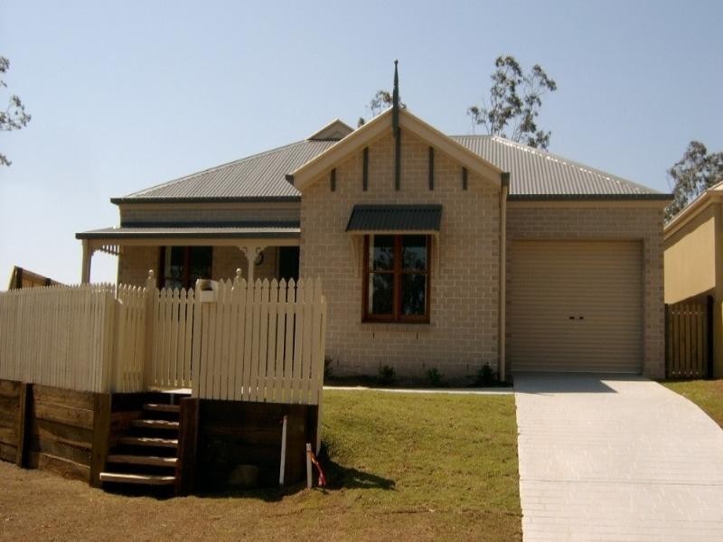 32 Turquoise Crescent, Springfield QLD 4300