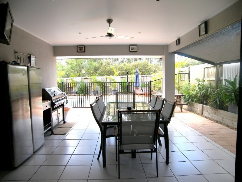Springfield Lakes QLD 4300