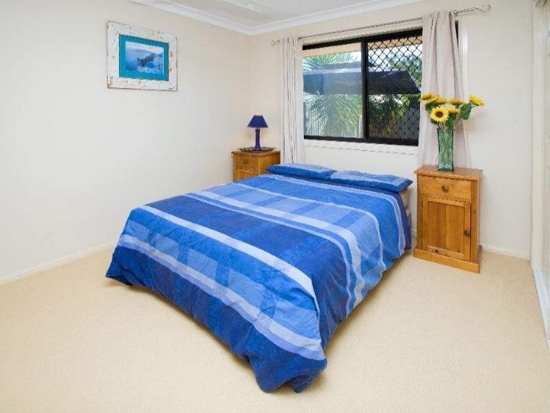 8 North Court, Springfield Lakes QLD 4300