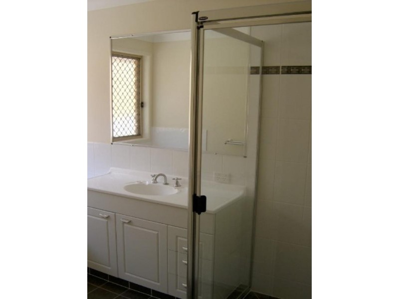 43 Sunview Road, Springfield QLD 4300