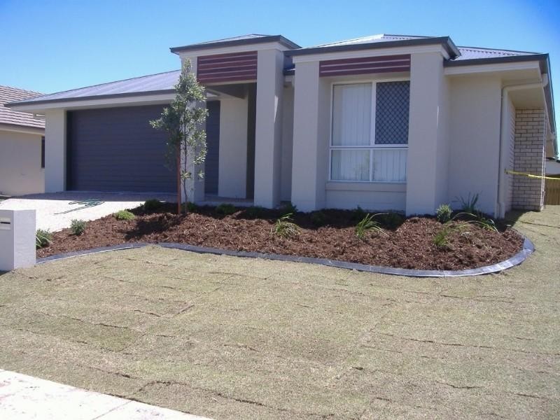 16 Harold Reinhardt Drive, Redbank Plains QLD 4301