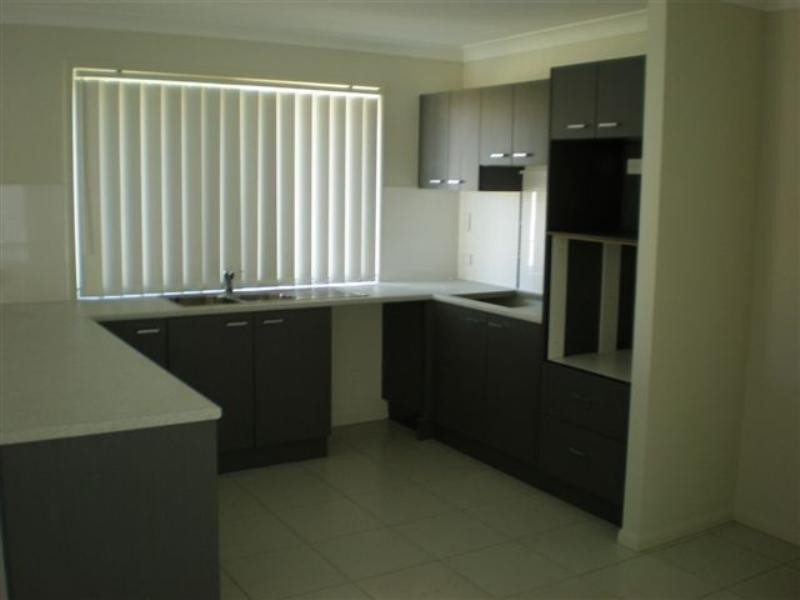 16 Harold Reinhardt Drive, Redbank Plains QLD 4301