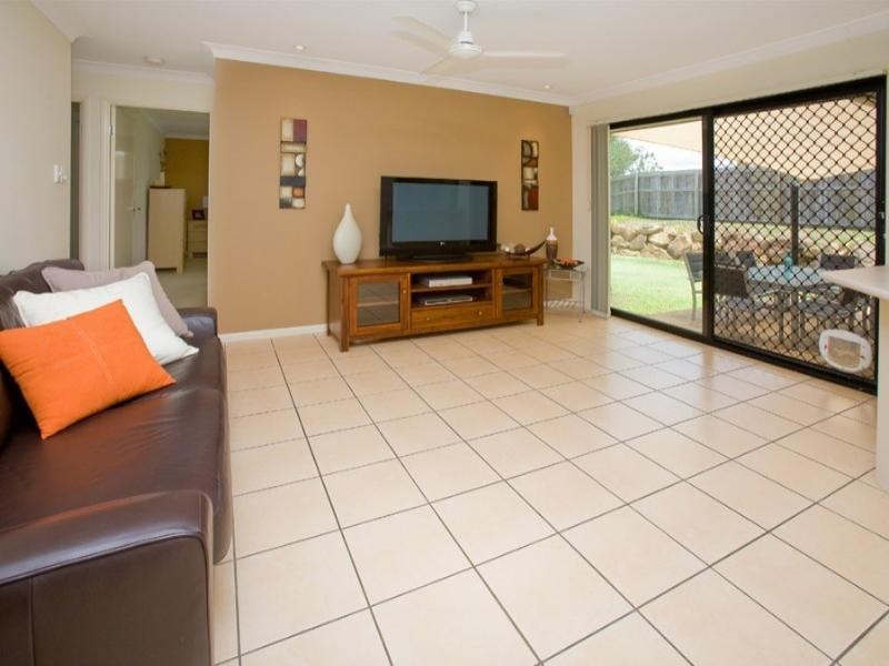 128 Sharpless Road, Springfield QLD 4300