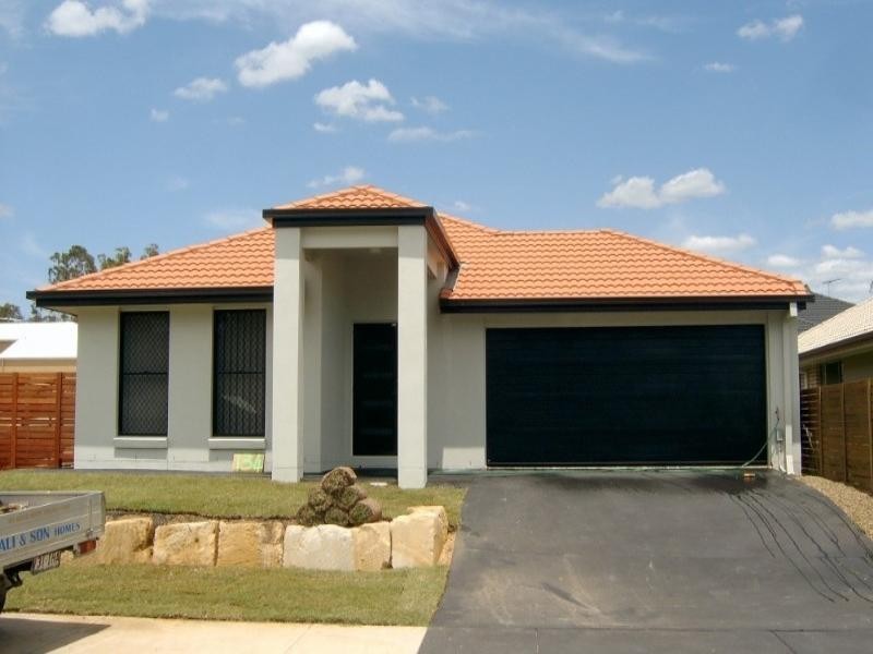47 Lakes Entrance Drive, Springfield Lakes QLD 4300
