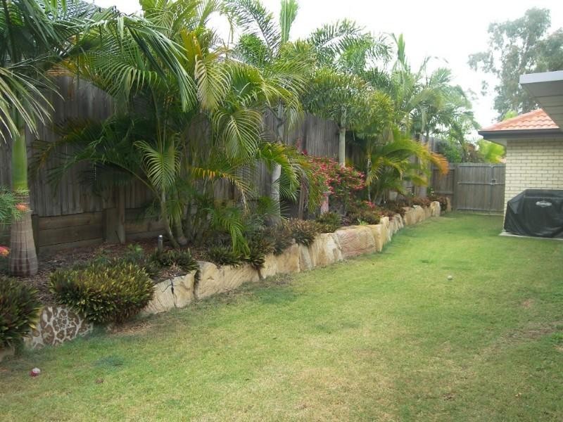 62 Eden Crescent, Springfield Lakes QLD 4300