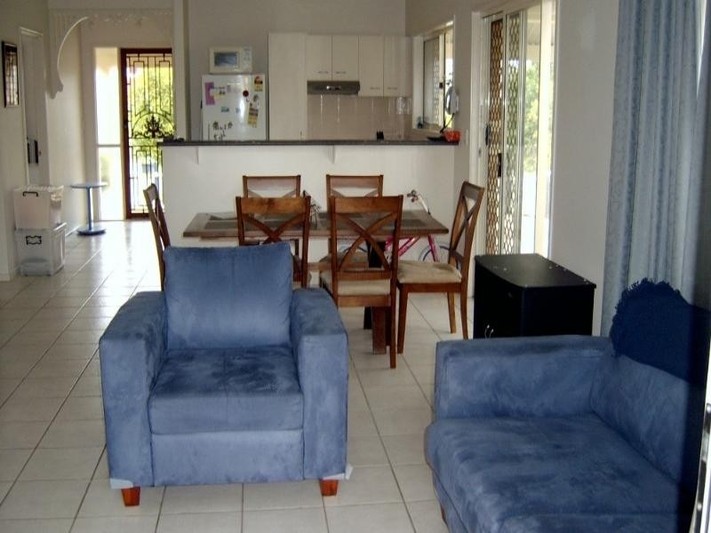42 Bounty Street, Springfield Lakes QLD 4300