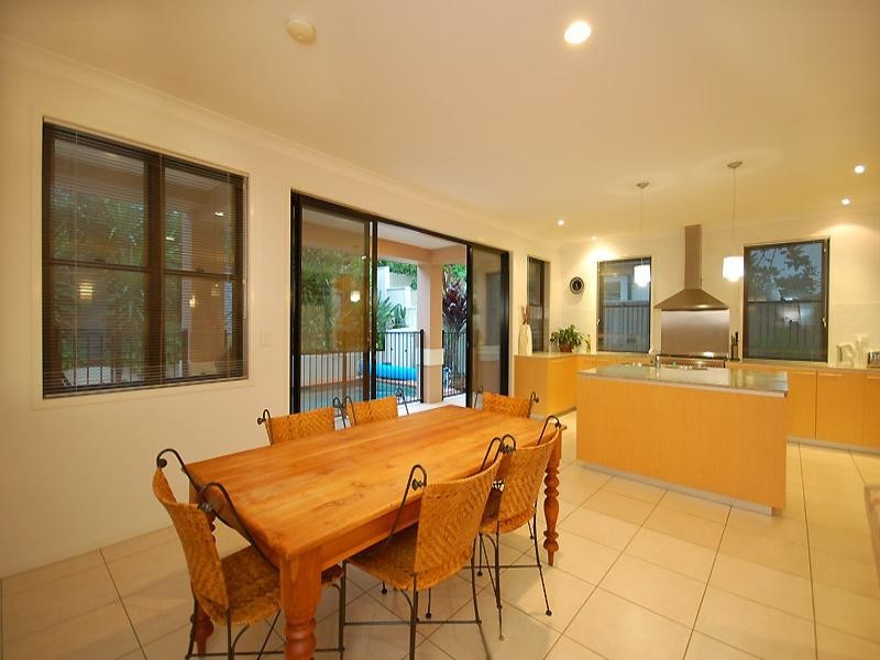 Yeronga QLD 4104