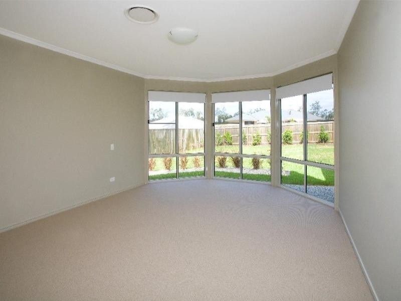 10 McAuley Crescent, Augustine Heights QLD 4300