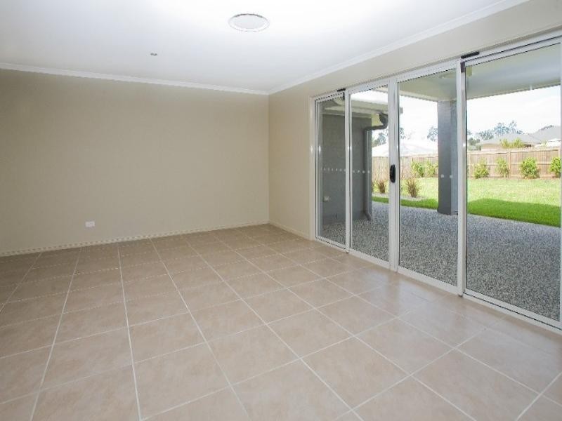 10 McAuley Crescent, Augustine Heights QLD 4300