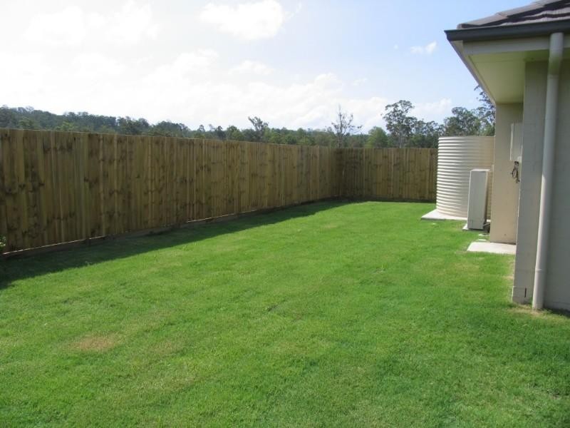 1 Jerome Avenue, Augustine Heights QLD 4300