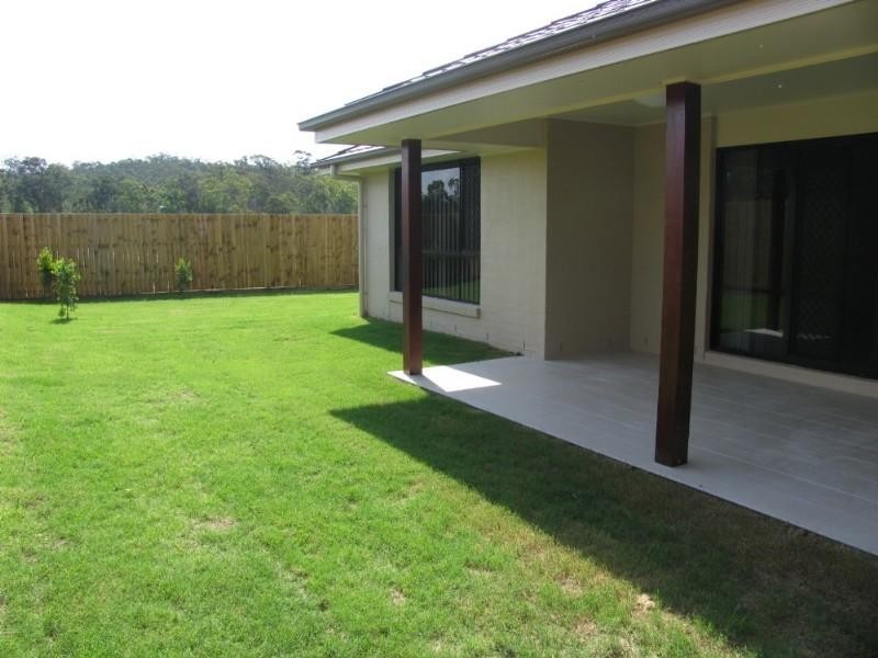 1 Jerome Avenue, Augustine Heights QLD 4300