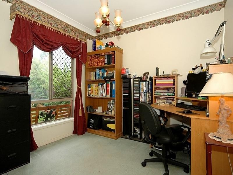 Camira QLD 4300