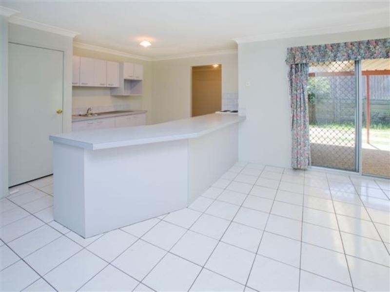 21 Peachface Crescent, Springfield QLD 4300