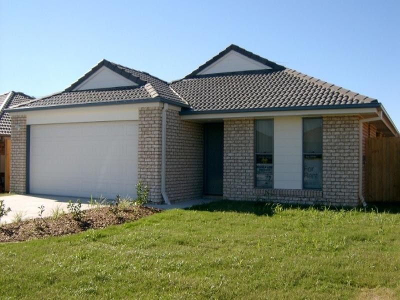 6 Sarah Place, Raceview QLD 4305