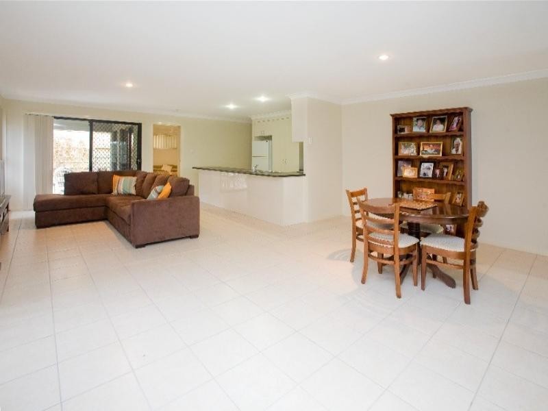 Springfield Lakes QLD 4300