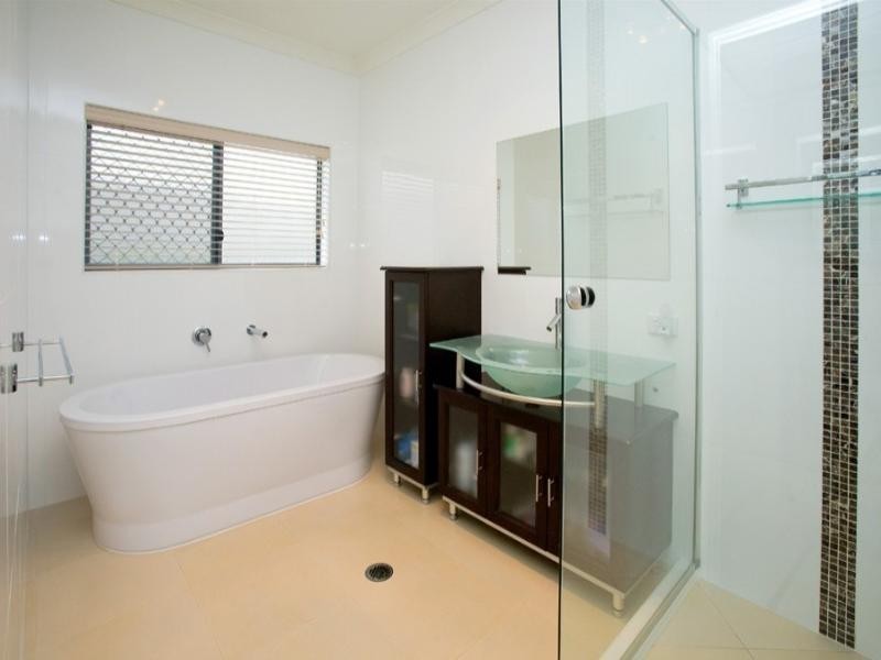 10 The Reach Court, Springfield Lakes QLD 4300