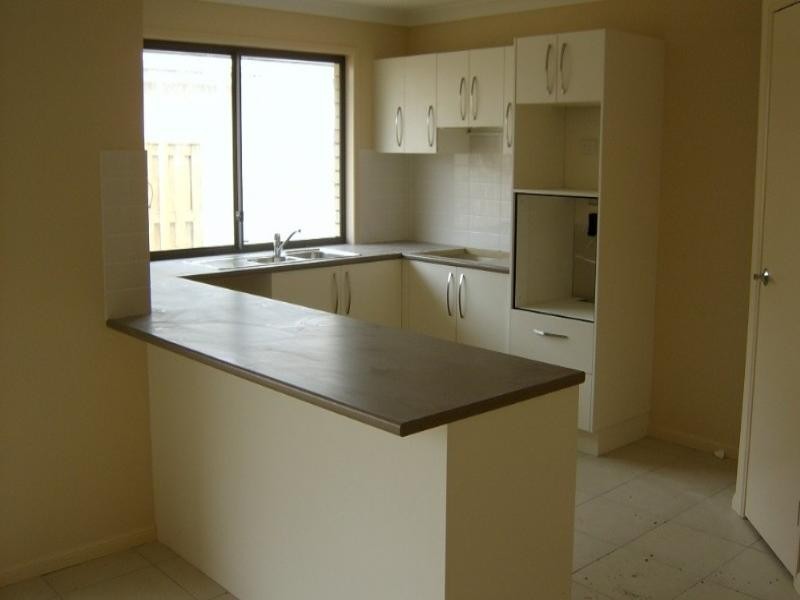 10 Harold Reinhardt Drive, Redbank Plains QLD 4301