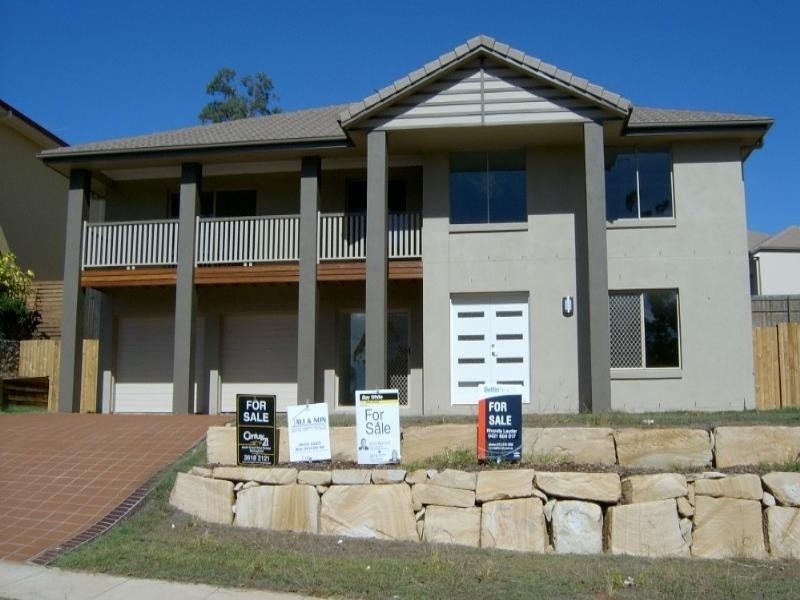 16 Forest Ridge Court, Springfield Lakes QLD 4300