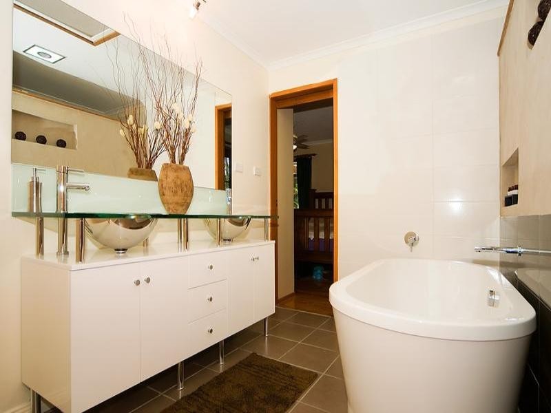 Camira QLD 4300