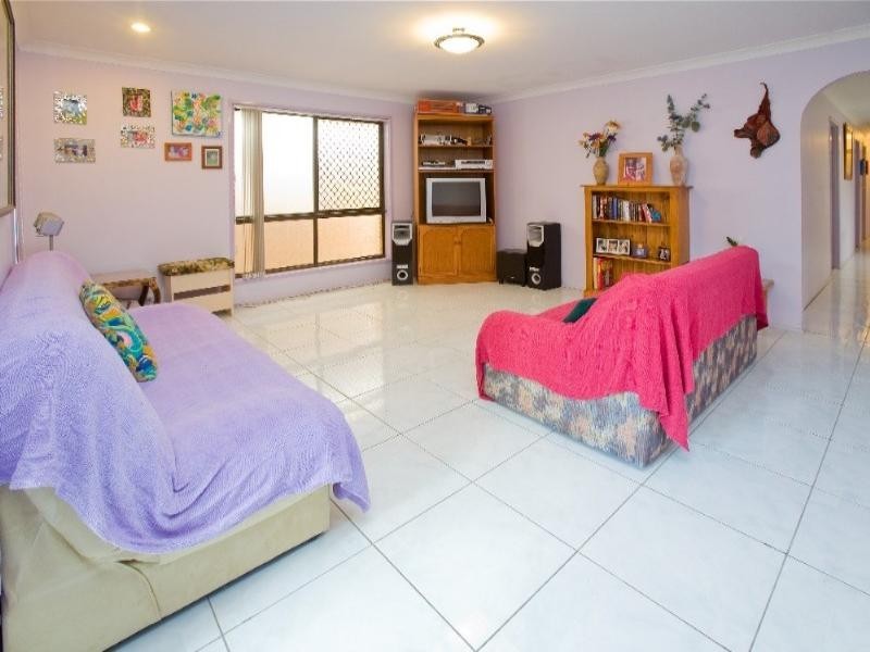 Camira QLD 4300