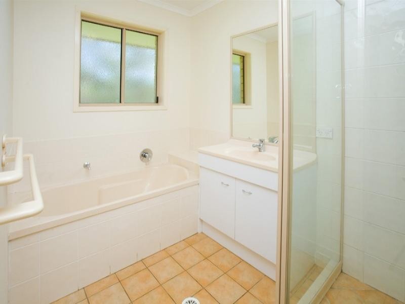 110 Mary Street, Blackstone QLD 4304