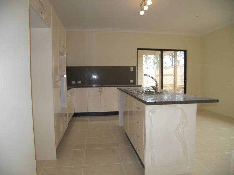 Springfield Lakes QLD 4300