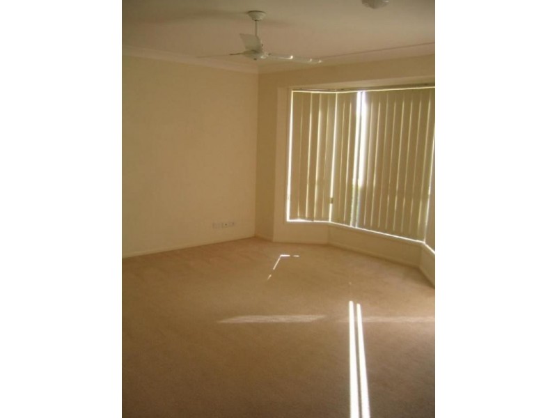 22 Highpeak Crescent, Springfield QLD 4300