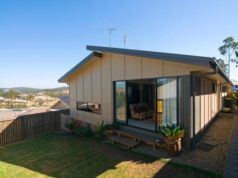 14 Greenwood Street, Springfield Lakes QLD 4300