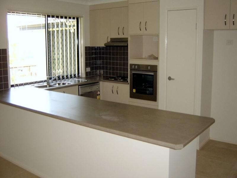 13 Jerome Avenue, Augustine Heights QLD 4300