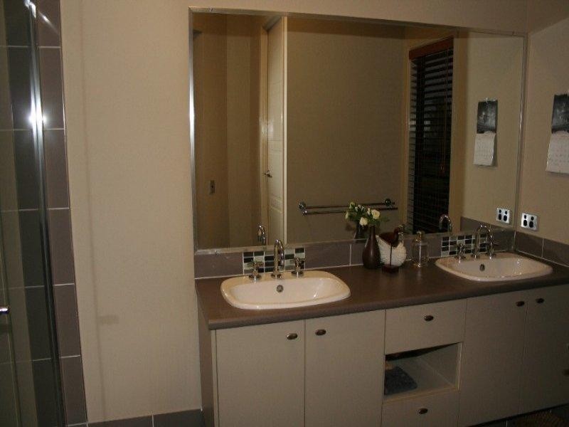 Springfield Lakes QLD 4300