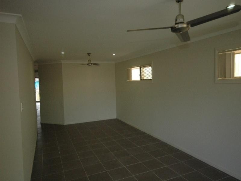 Springfield Lakes QLD 4300