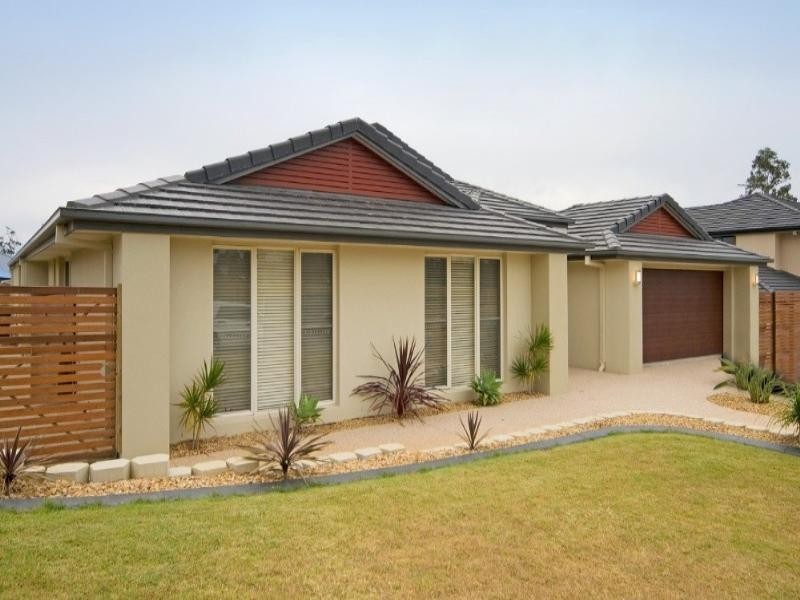 15 St Augustines Drive, Augustine Heights QLD 4300