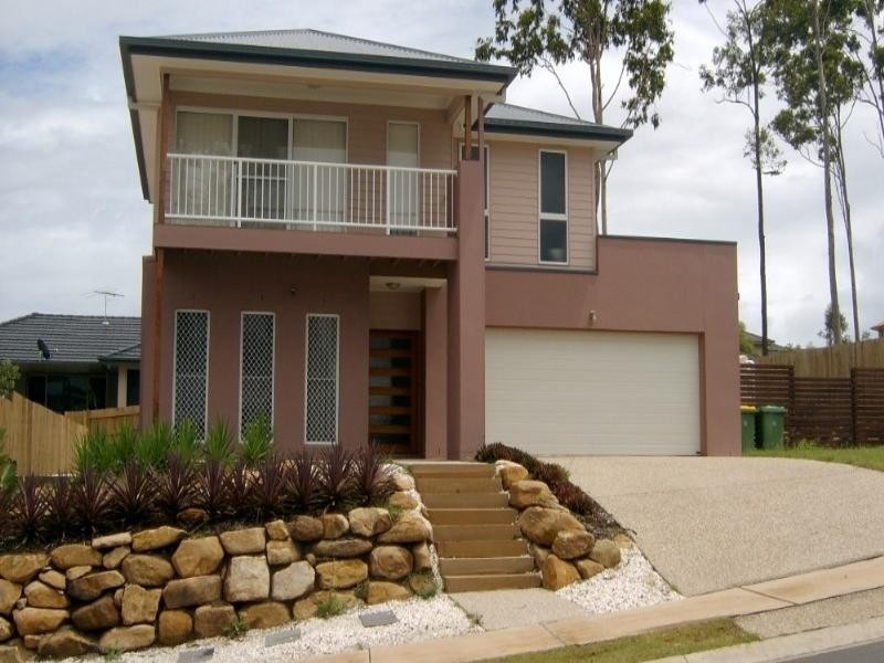 9 Atlantic Drive, Springfield Lakes QLD 4300
