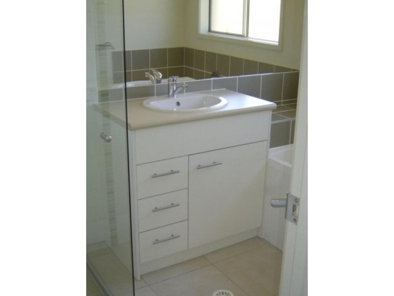 Augustine Heights QLD 4300