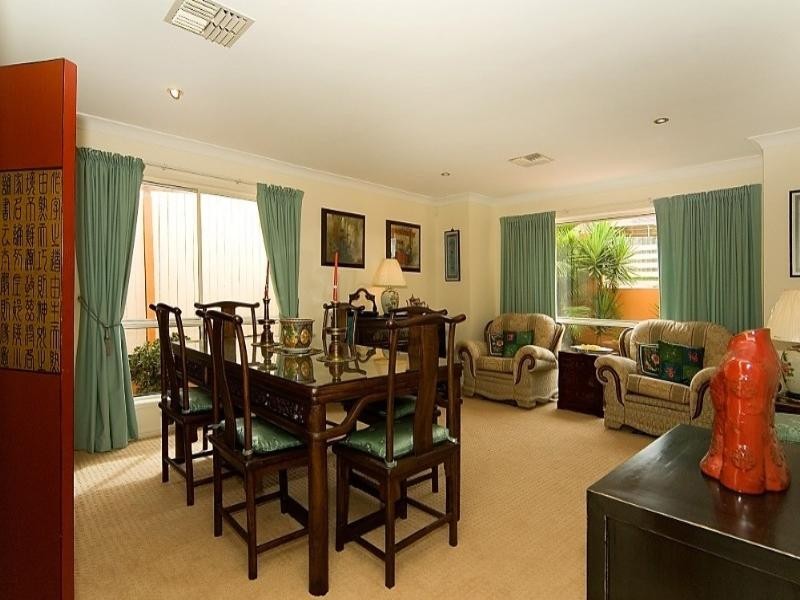 5 Apollo Place, Springfield Lakes QLD 4300