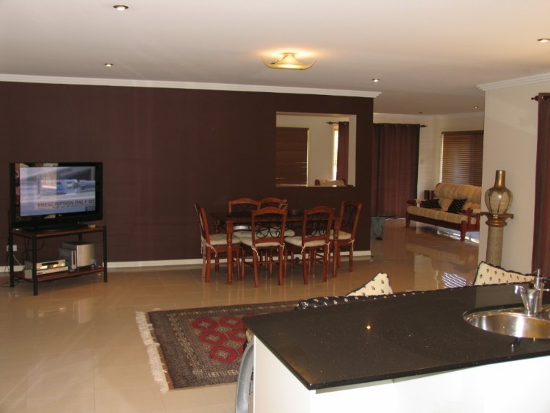 13 Forest View, Springfield QLD 4300