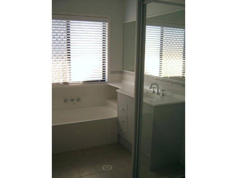 63 Dry Dock Court, Springfield Lakes QLD 4300