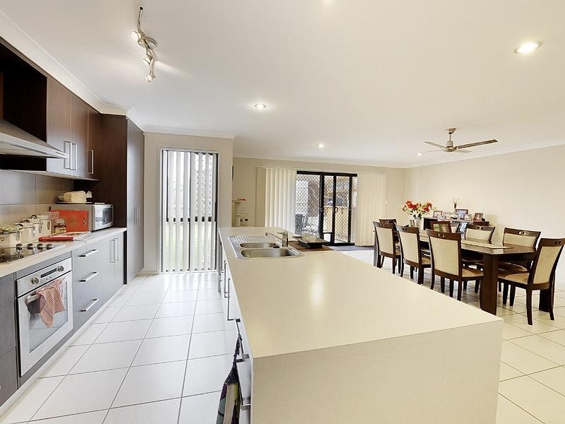 Springfield Lakes QLD 4300